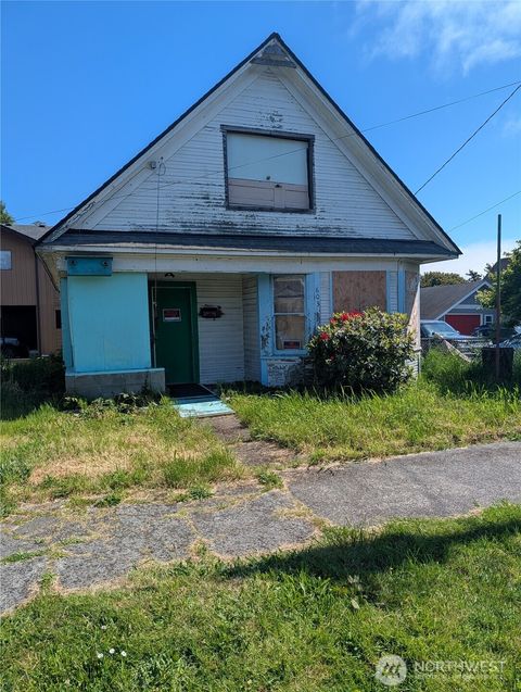 Photo of 603 6th Street, Hoquiam, WA 98550 (MLS # 2527135)