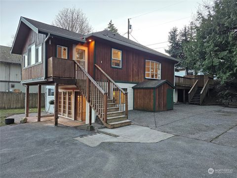 312 Charlotte Avenue W, Bremerton, WA 98312 - MLS#: 2326817