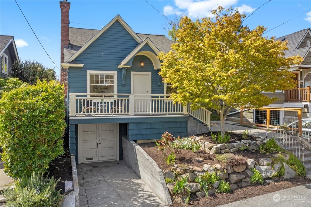 Photo of 6749 17th Avenue NW, Seattle, WA 98117 (MLS # 2216824)