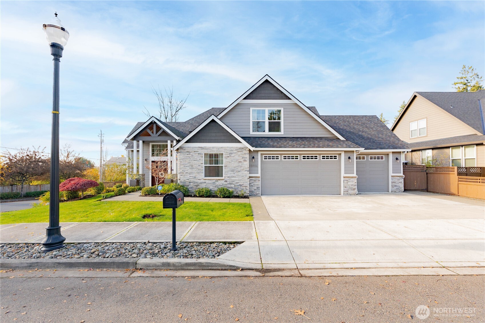 15906 NE 22nd Avenue