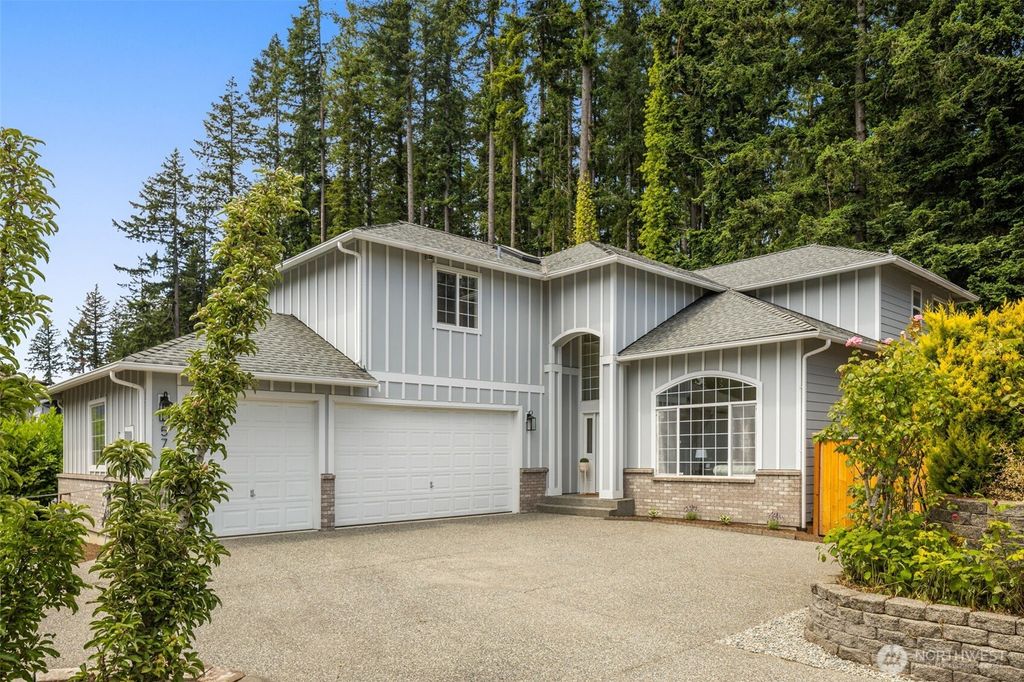 Photo of 5721 154th Place SW, Edmonds, WA 98026 (MLS # 2392823)