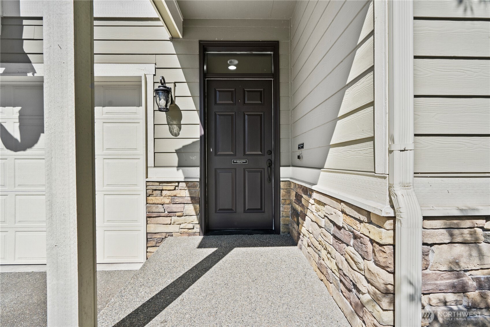 2005 Shattuck Avenue S