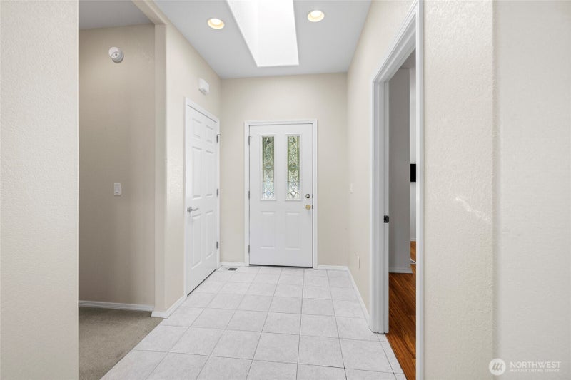 3903 Ridge Top