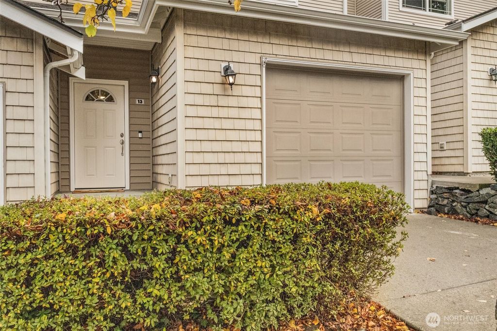 Photo of 2419 S Meridian #13, Puyallup, WA 98373 (MLS # 2460236)