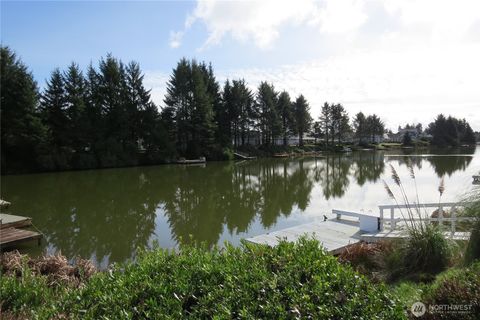 326 Wildwood Avenue SE Ocean Shores WA 98569