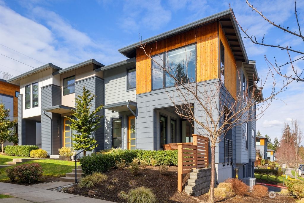 Photo of 12861 SE 75th Lane, Newcastle, WA 98056 (MLS # 2206576)