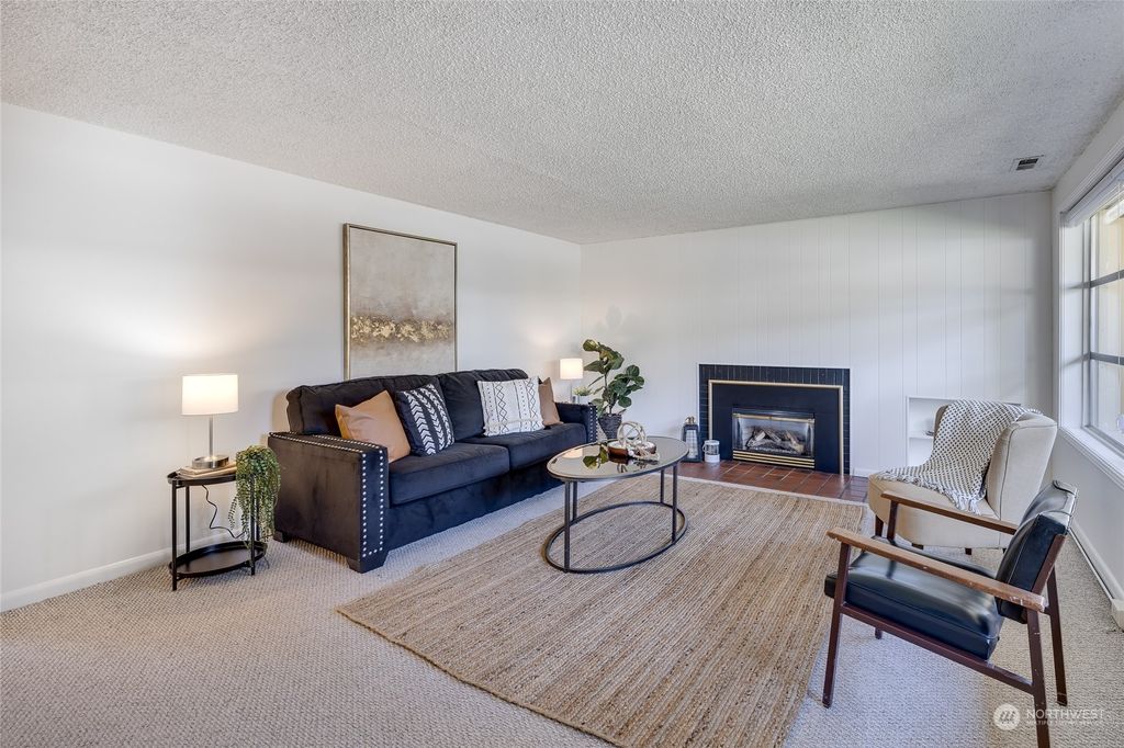 Photo of 15320 Ashworth Place N, Shoreline, WA 98133 (MLS # 2221434)