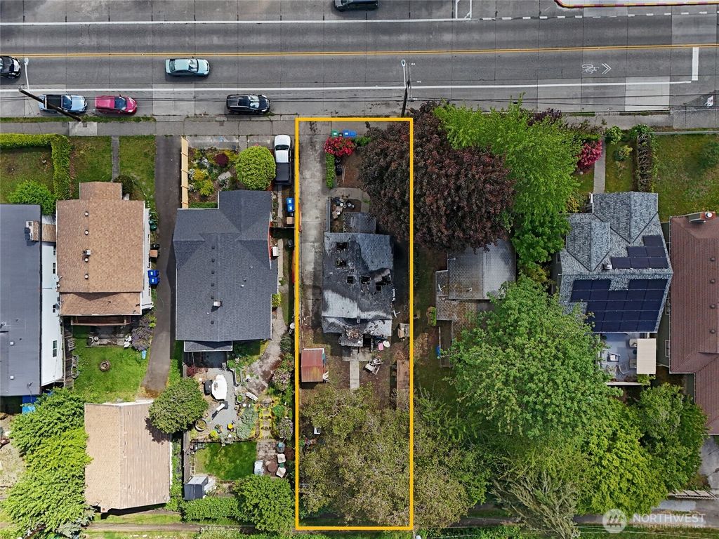 Photo of 8145 16th Avenue SW, Seattle, WA 98106 (MLS # 2525906)