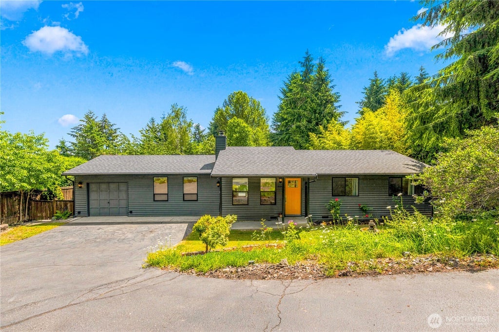Photo of 21401 52nd Avenue SE, Woodinville, WA 98072 (MLS # 2540984)