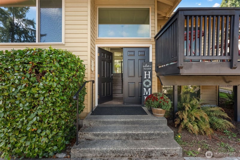 1414 Woodside Drive