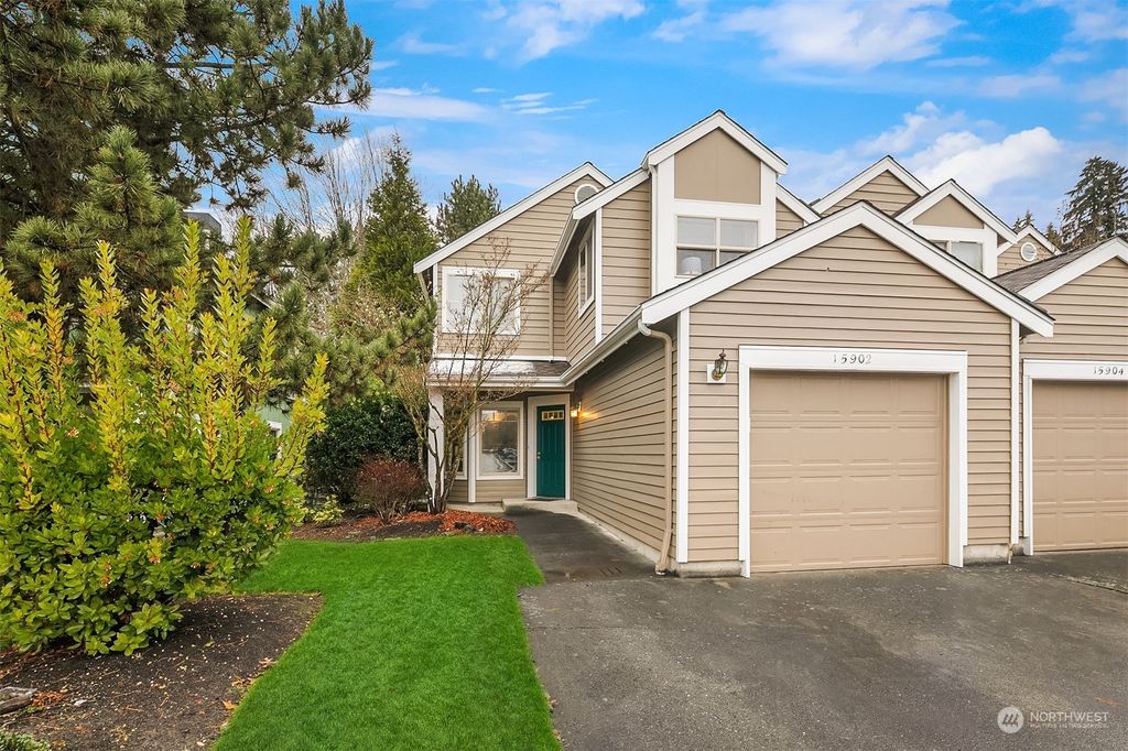 Photo of 15902 NE 93rd Way #101, Redmond, WA 98052 (MLS # 2020143)