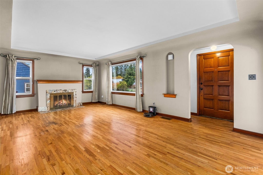 Photo of 5002 6th Avenue, Tacoma, WA 98406 (MLS # 2593804)