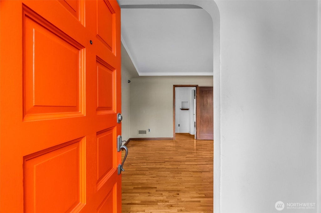 Photo of 5002 6th Avenue, Tacoma, WA 98406 (MLS # 2593804)