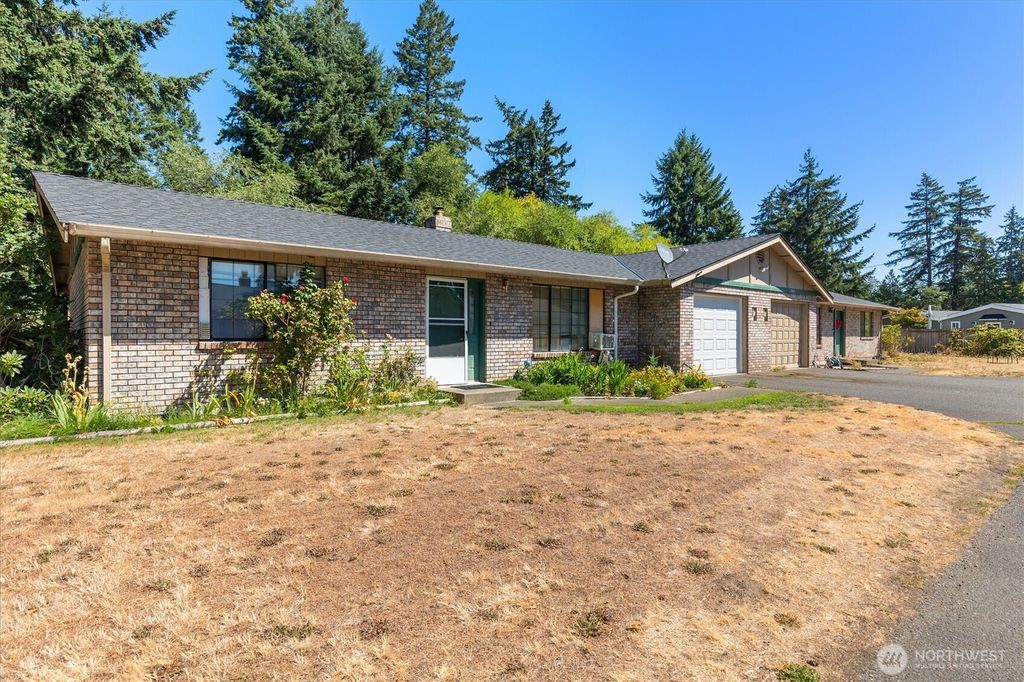 Photo of 15103 1510 15th Avenue E, Tacoma, WA 98445 (MLS # 2494881)