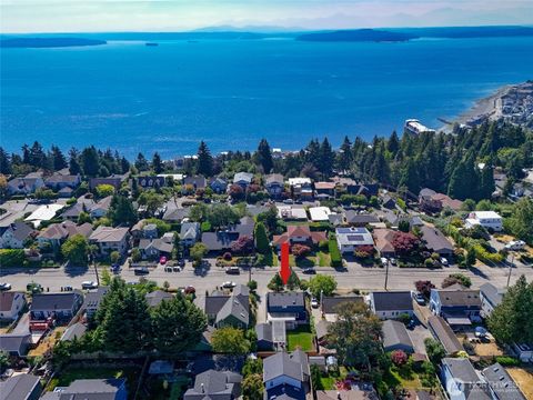 Photo of 4024 55th Avenue SW, Seattle, WA 98116 (MLS # 2547687)