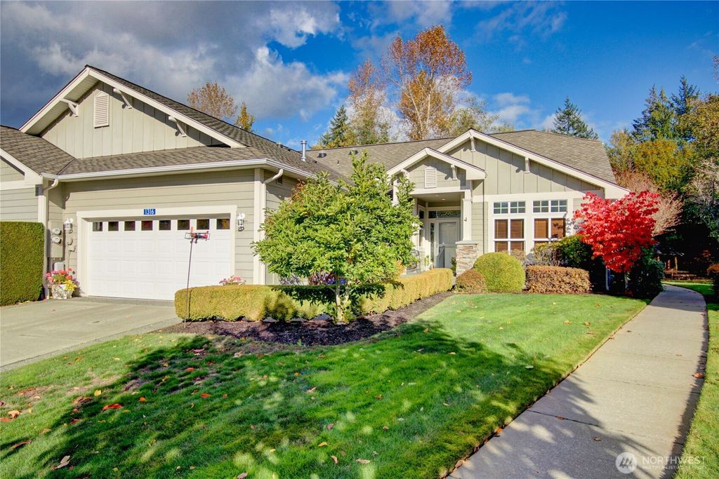 Photo of 1316 Eagle Ridge Drive #4, Mount Vernon, WA 98274 (MLS # 2449148)