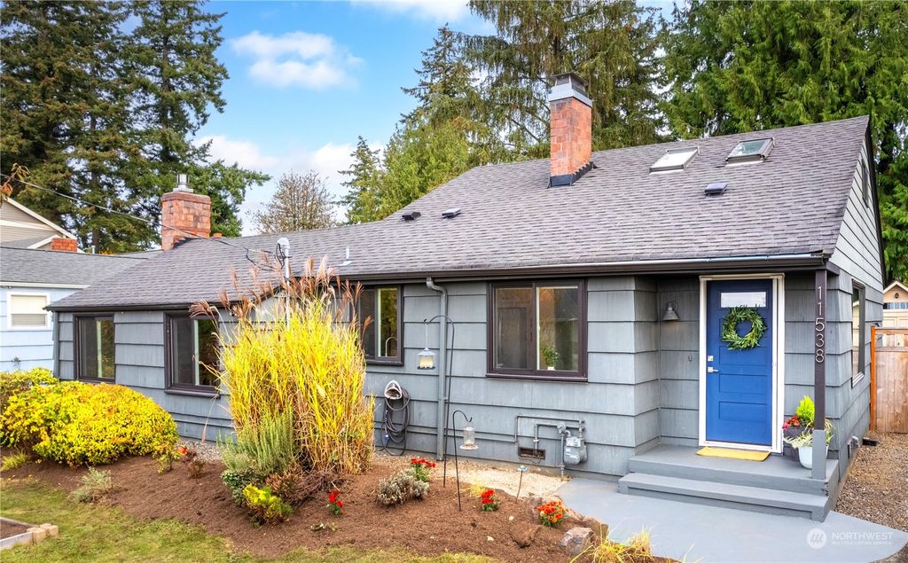 Photo of 11538 4th Avenue NW, Seattle, WA 98177 (MLS # 2308919)