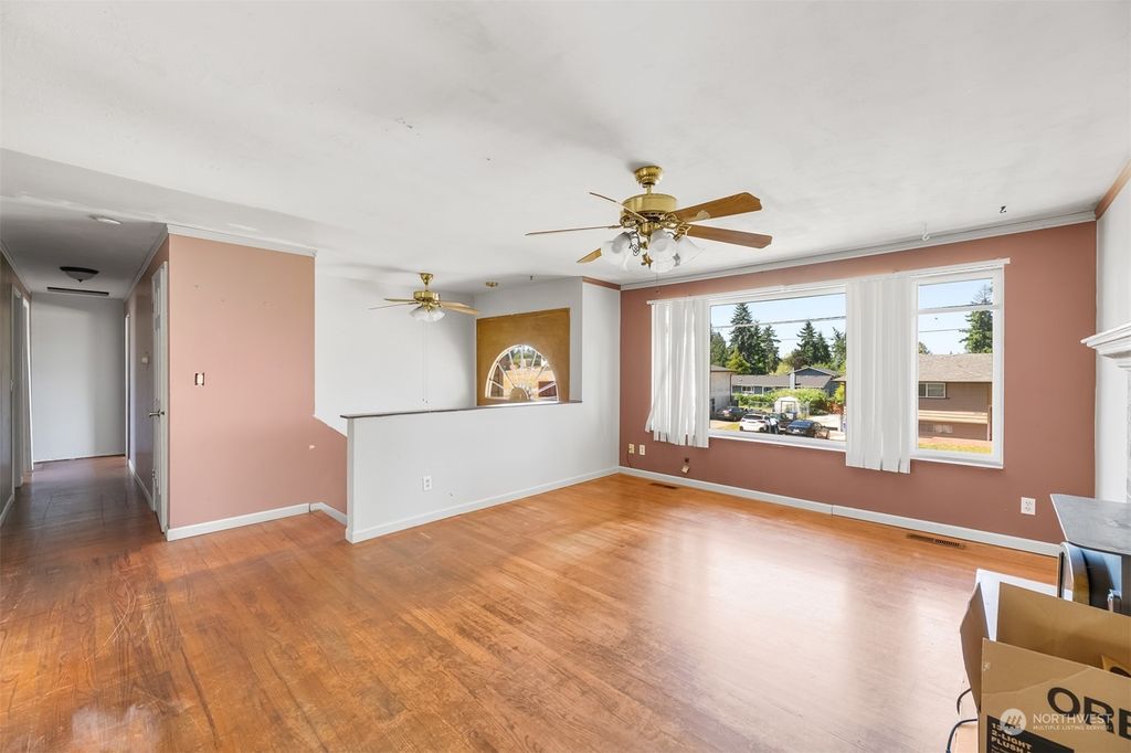 Photo of 29230 34th Avenue S, Auburn, WA 98001 (MLS # 2125284)