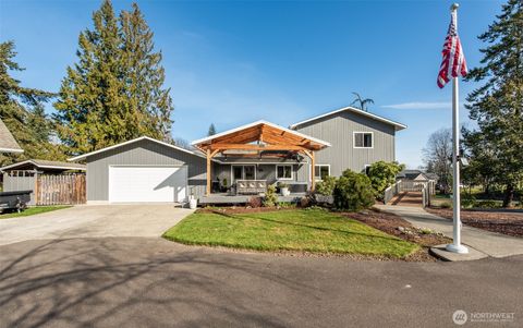 Photo of 918 E Woodhaven, Port Angeles, WA 98362 (MLS # 2489863)