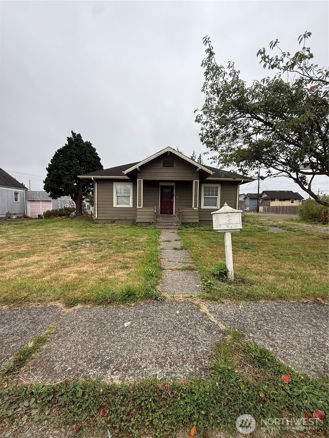 521 W King Street