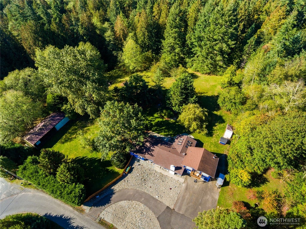 Photo of 16674 Mountain View Road, Mount Vernon, WA 98274 (MLS # 2593403)