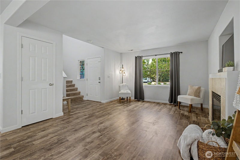 5473 Balustrade Boulevard SE
