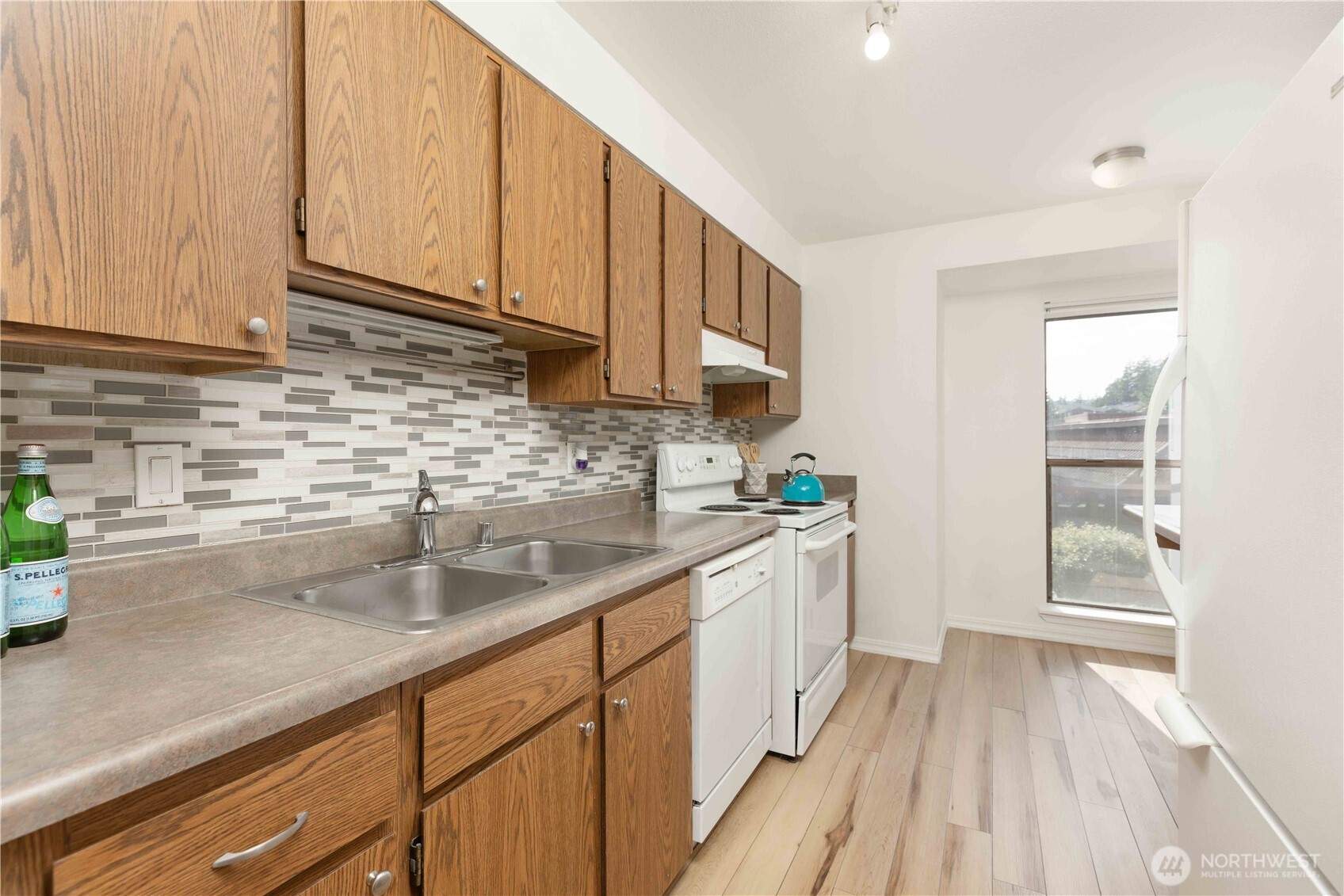 1755 W Sunn Fjord Lane D65