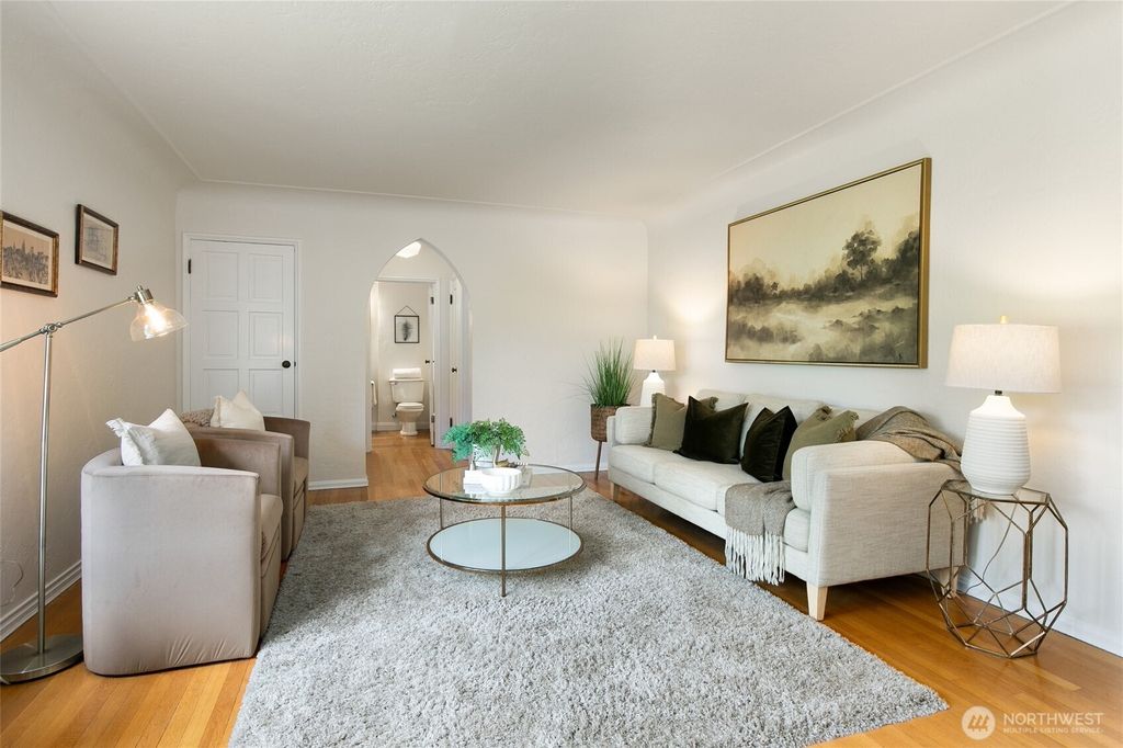 Photo of 750 Belmont Avenue E #3, Seattle, WA 98102 (MLS # 2367096)