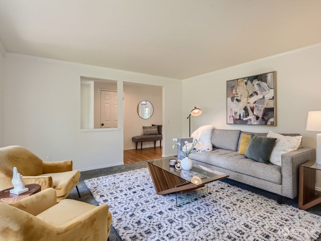 Photo of 24207 15th Place SE, Bothell, WA 98021 (MLS # 2066290)