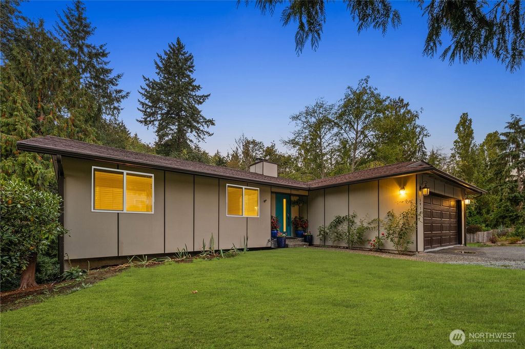 Photo of 5914 43rd Avenue NW, Gig Harbor, WA 98335 (MLS # 2478450)