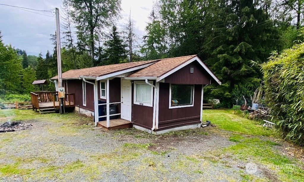 Photo of 19927 Green Road, Granite Falls, WA 98252 (MLS # 2028610)