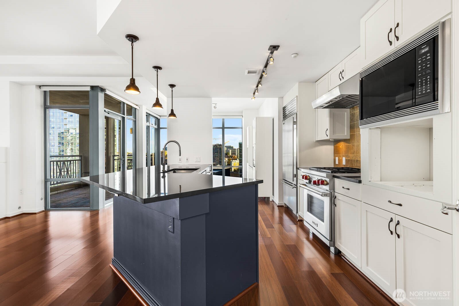 819 Virginia Street 3303