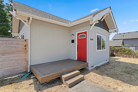 Photo of 3020 S 54th Street, Tacoma, WA 98409 (MLS # 2554507)