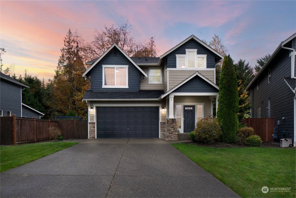 Photo of 918 117th Drive SE, Lake Stevens, WA 98258 (MLS # 2306369)