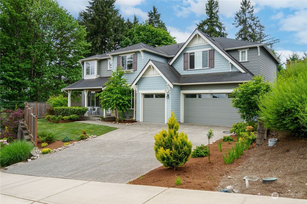 Photo of 10833 NE 190th Place, Bothell, WA 98011 (MLS # 2070350)