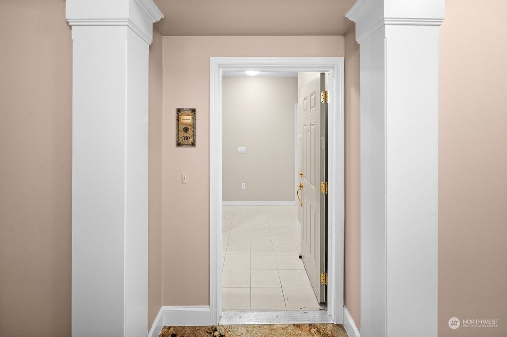 Photo of 4406 Providence Point Place SE #310, Issaquah, WA 98029 (MLS # 2323068)