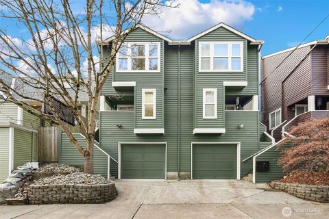 Photo of 315 27th Avenue E, Seattle, WA 98112 (MLS # 2452162)