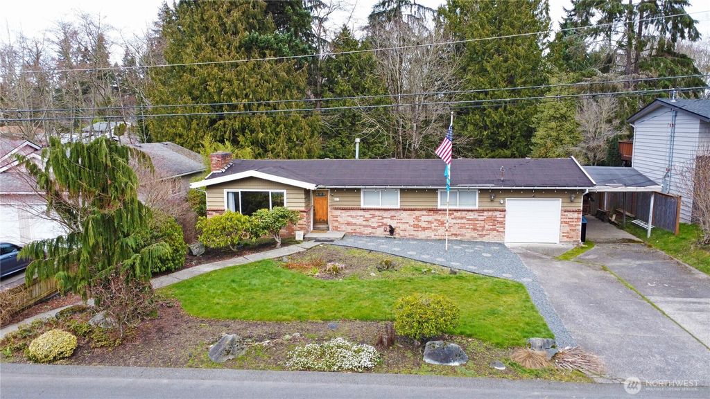 Photo of 7817 185th Place SW, Edmonds, WA 98026 (MLS # 2498854)