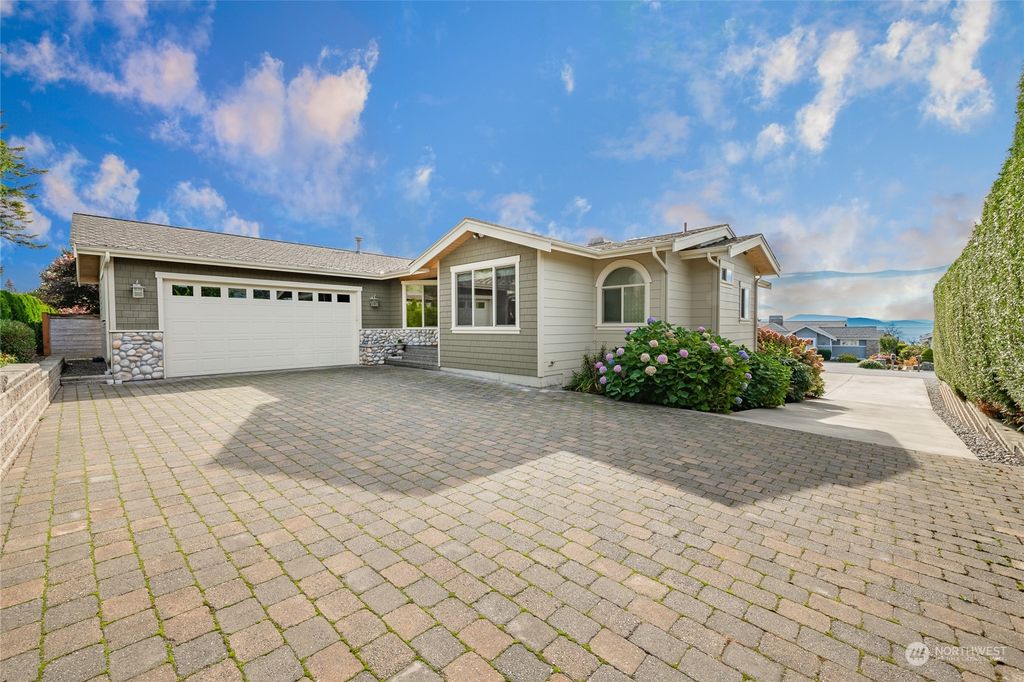listing image 9369394356471804134