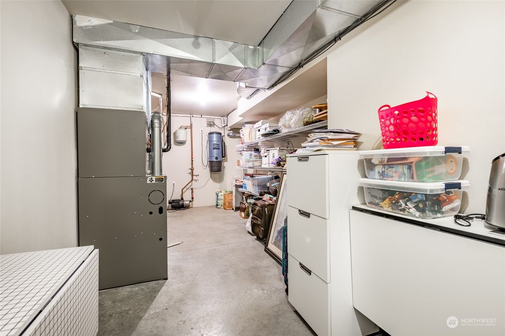 listing image 9360782535714925999