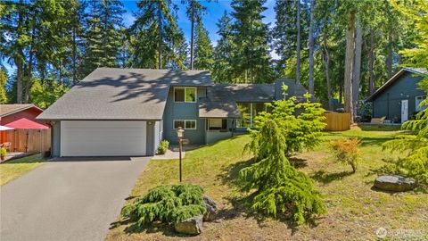 6812 Topaz Drive SW Lakewood WA 98498