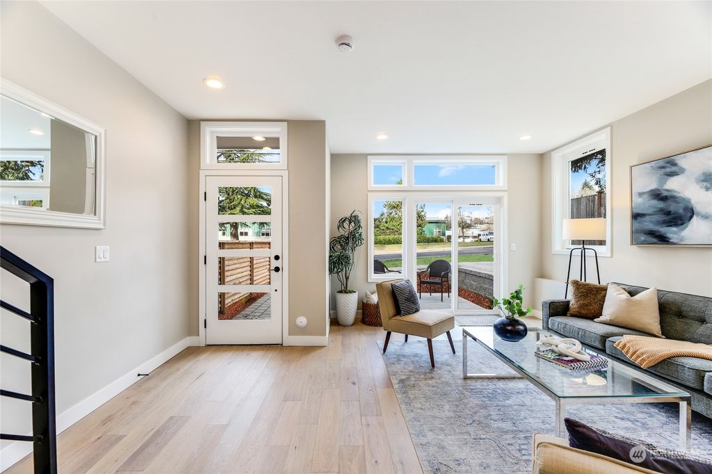 Photo of 12815 NE 95th Street #B, Kirkland, WA 98033 (MLS # 2215794)