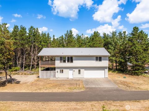 Photo of 1205 116th Lane, Long Beach, WA 98631 (MLS # 2412595)