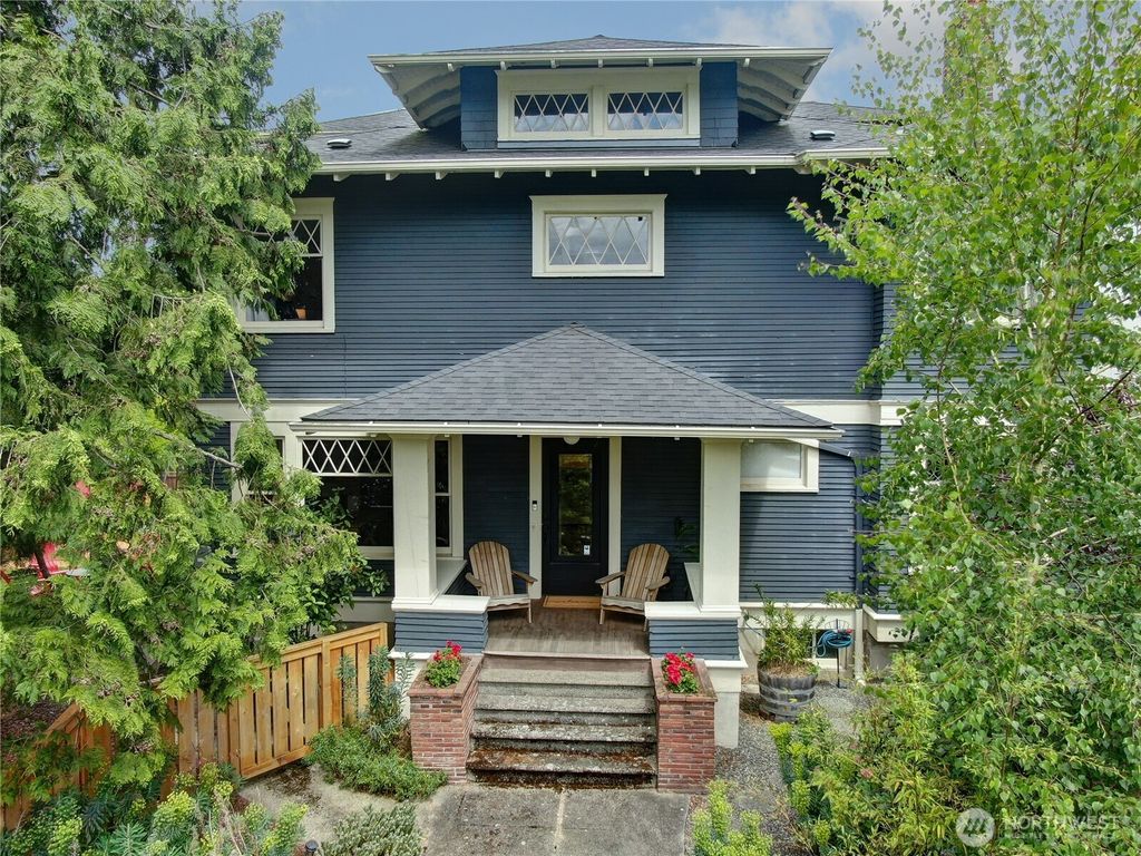 Photo of 5202 S Holly Street, Seattle, WA 98118 (MLS # 2387772)