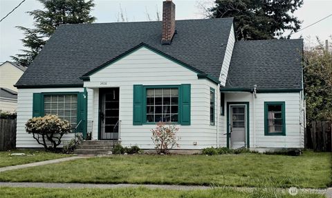 Photo of 1408 S 12th Street, Mount Vernon, WA 98274 (MLS # 2510978)