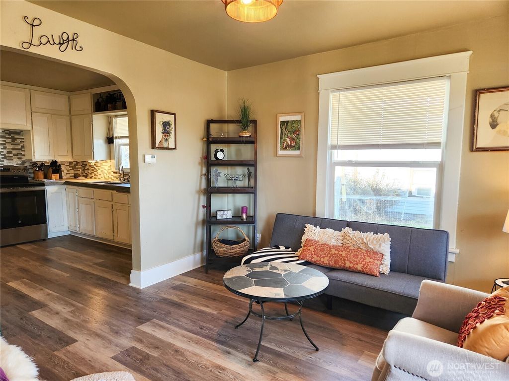 Photo of 207 E 8th Avenue, Ritzville, WA 99169 (MLS # 2457762)