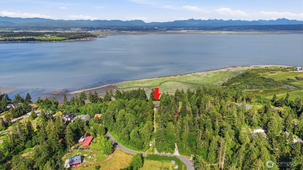 Photo of 108 N Livingston Bay Road, Camano Island, WA 98282 (MLS # 2534586)