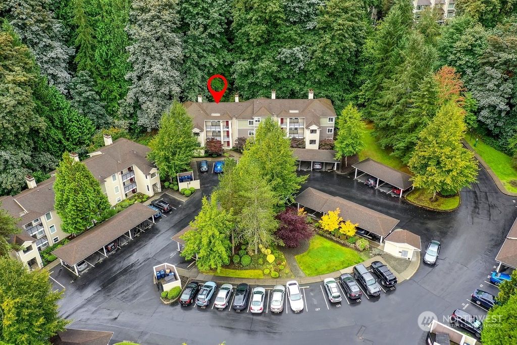 Photo of 5000 NW Village Park Drive #C318, Issaquah, WA 98027 (MLS # 2287525)