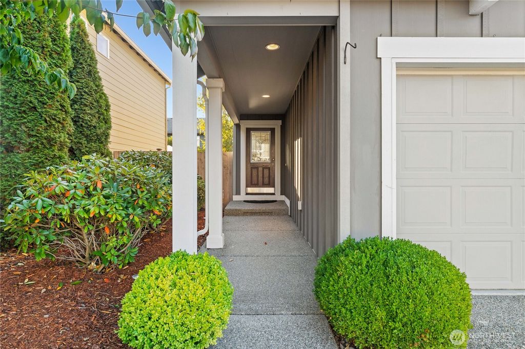 Photo of 26133 242nd Avenue SE, Maple Valley, WA 98038 (MLS # 2445118)
