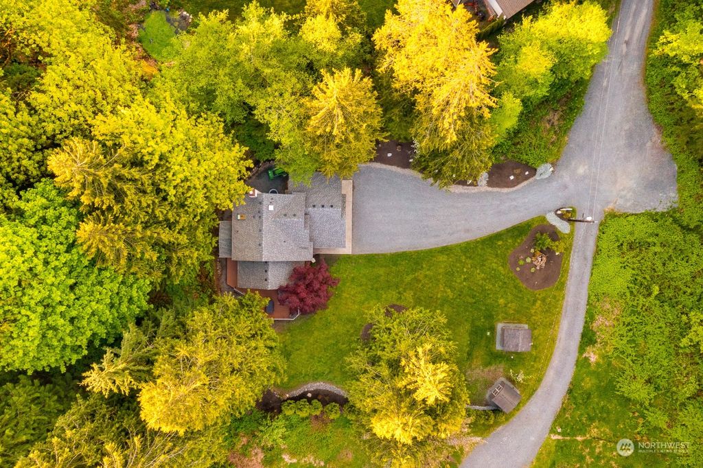 Photo of 18427 Yew Way, Snohomish, WA 98296 (MLS # 2228319)